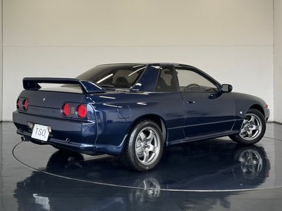 NISSAN SKYLINE GT-R - 2