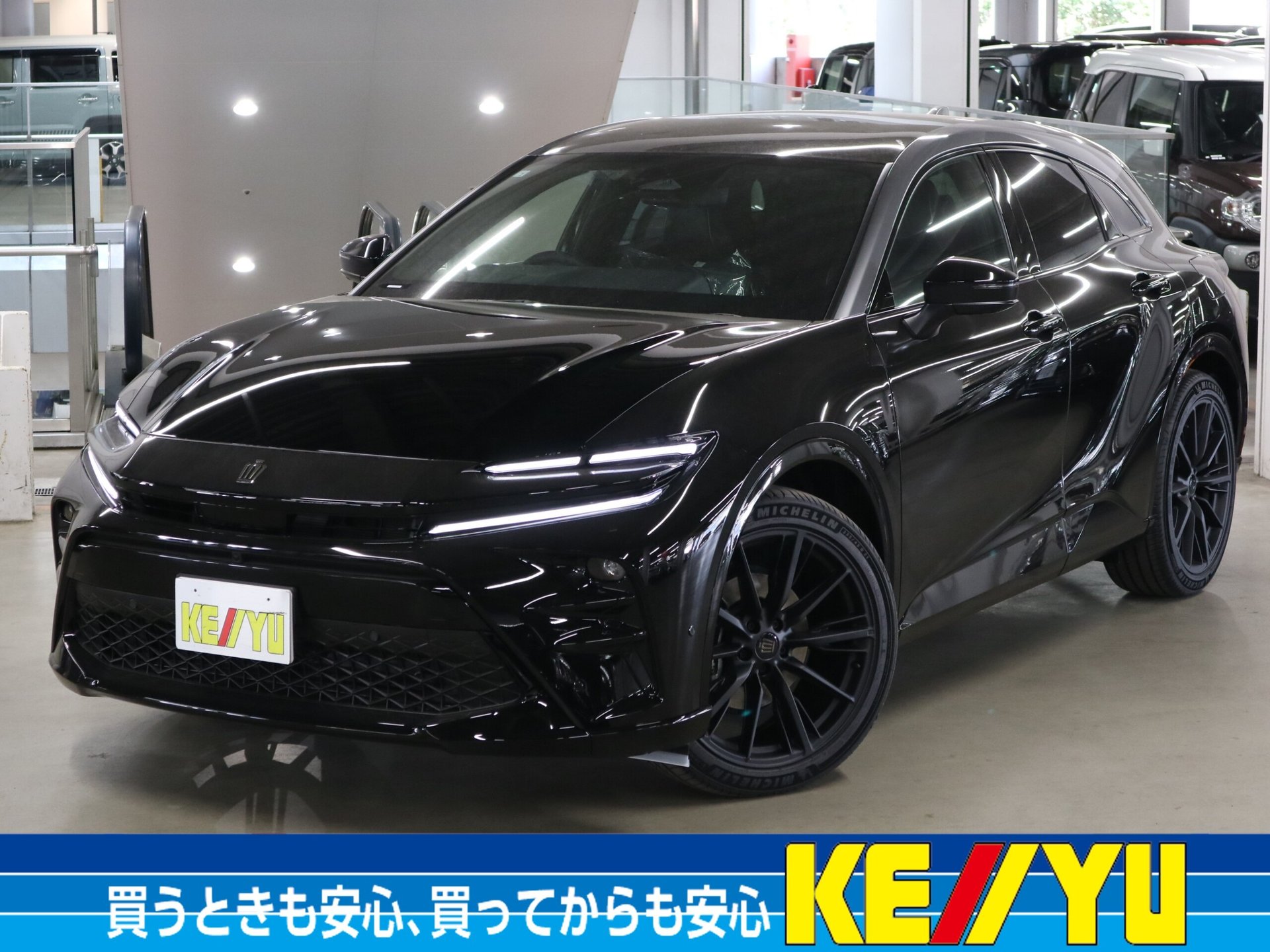 TOYOTA CROWN SPORT - View 1