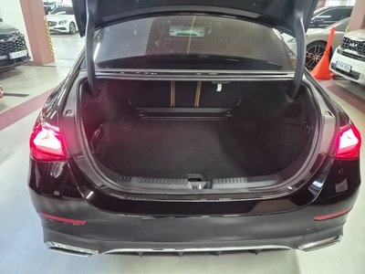 صورة 4 لـ 2025 Mercedes-BENZ E-CLASS