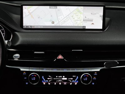 2022 Genesis G80 (RG3) thumbnail 14