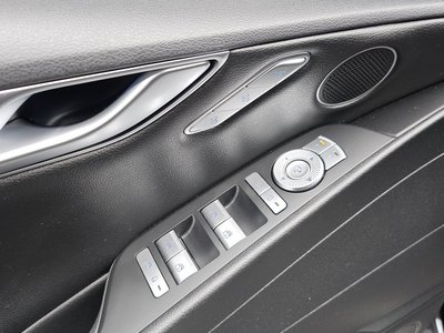 2022 Genesis G80 (RG3) thumbnail 17