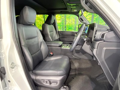 TOYOTA LAND CRUISER 250 - 8