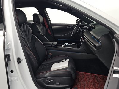 2024 Genesis G80 (RG3) thumbnail 13
