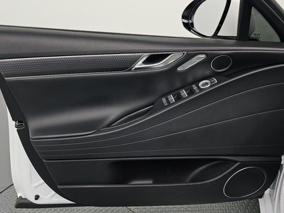 2024 Genesis G80 (RG3) thumbnail 14