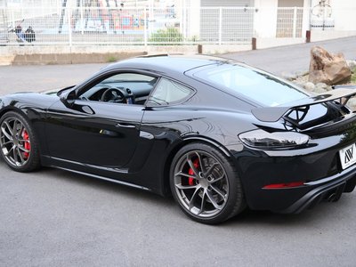 PORSCHE 718 - 9