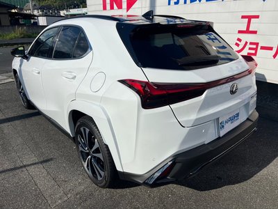 LEXUS UX - 2