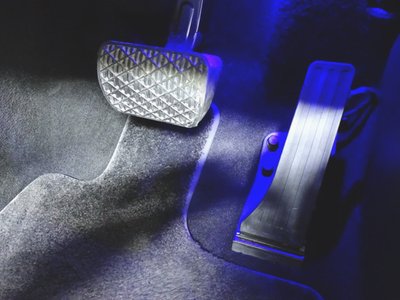 MERCEDES-BENZ GLC - 9