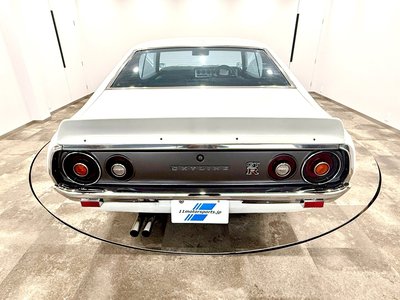 NISSAN SKYLINE COUPE - 8