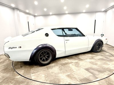 NISSAN SKYLINE COUPE - 9