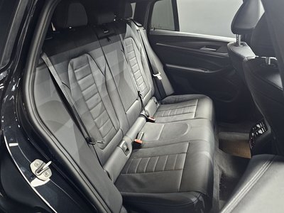 2025 BMW X4 thumbnail 17