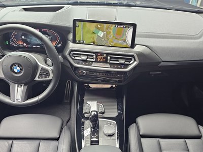 2025 BMW X4 photo 5