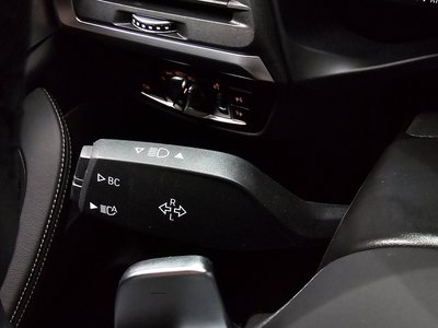 2025 BMW X4 thumbnail 27