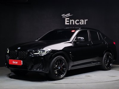 2025 BMW X4 photo 1