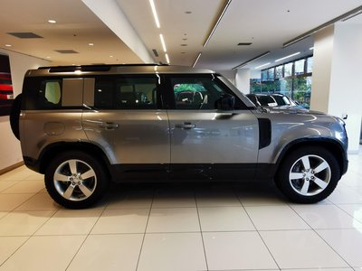 2025 LAND Rover DEFENDER 缩略图 21