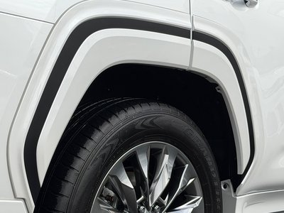 صورة 7 لـ 2026 Toyota LAND CRUISER 300