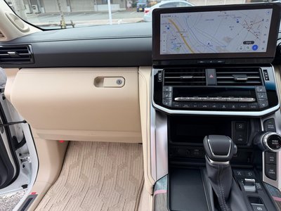 2026 Toyota LAND CRUISER 300 — миниатюра 29