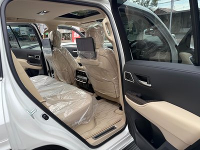 2026 Toyota LAND CRUISER 300 — миниатюра 34