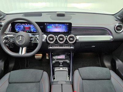 2025 Mercedes-BENZ EQB — фото 4