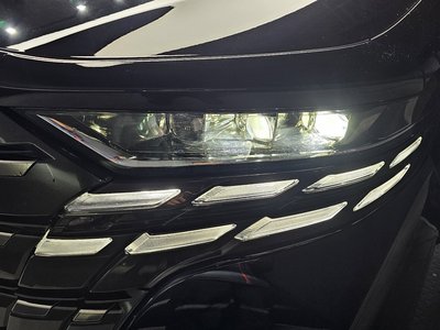 TOYOTA ALPHARD - 9