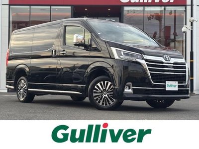 TOYOTA GRAND ACE - 1