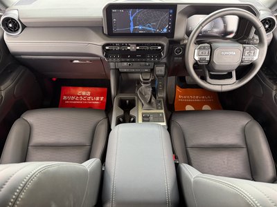 TOYOTA LAND CRUISER 250 - 7