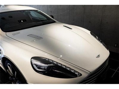 2015 Aston Martin RAPIDE 照片 10