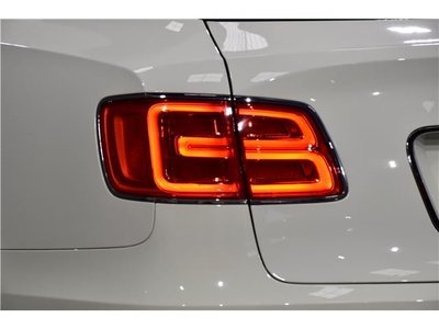 2018 Bentley BENTAYGA — миниатюра 43