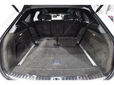 2018 Bentley BENTAYGA — миниатюра 32