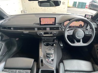 AUDI RS4 - 2