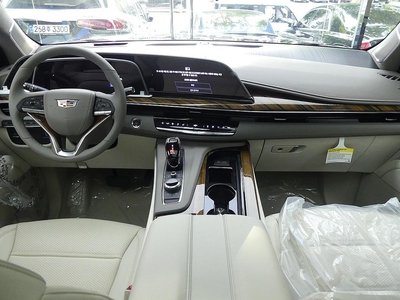 CADILLAC ESCALADE 5TH GENERATION - 4