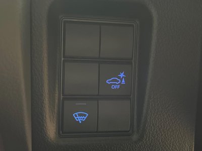 TOYOTA LAND CRUISER PRADO - 7