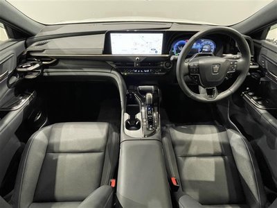 صورة 3 لـ 2024 Toyota CROWN SPORT