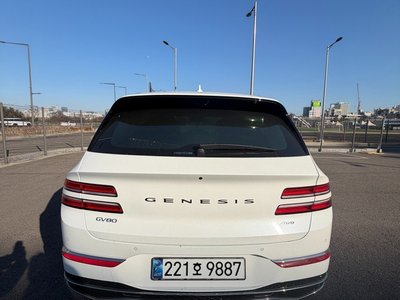 GENESIS GV80 - 8