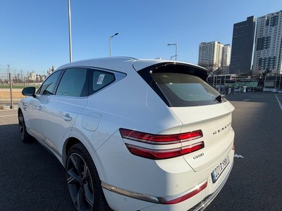 GENESIS GV80 - 5