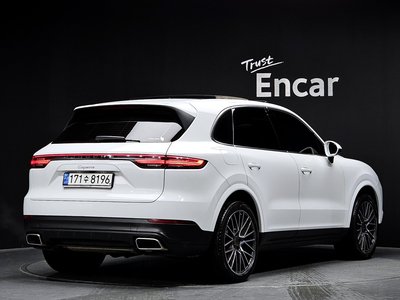 PORSCHE CAYENNE - 3