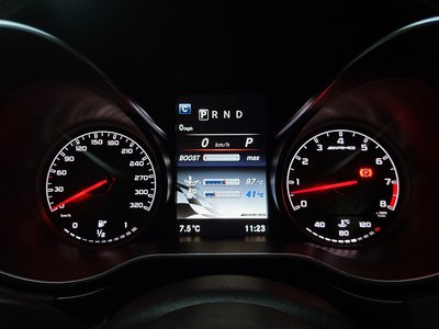 MERCEDES-BENZ GT AMG - 9