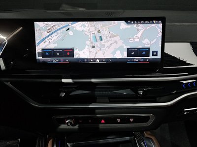 2024 BMW X6 thumbnail 18