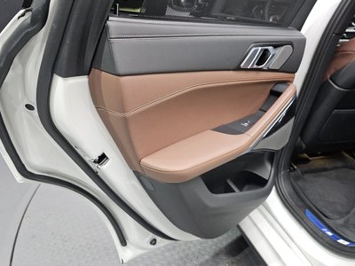 2024 BMW X6 thumbnail 15