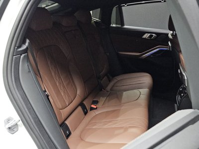 2024 BMW X6 thumbnail 30