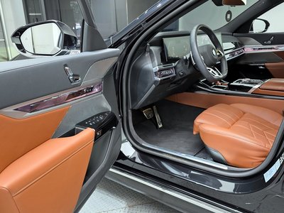 2025 BMW 7 SERIES 缩略图 13