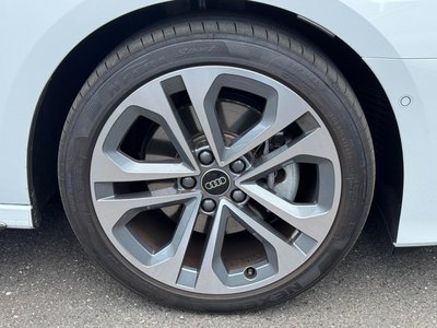 صورة 32 لـ 2026 AUDI A3 SEDAN