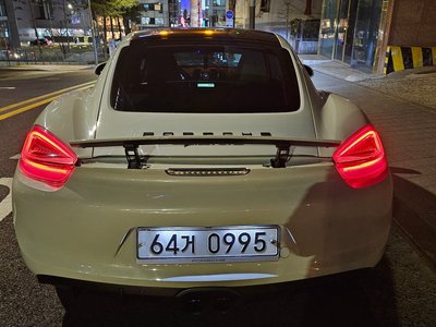 صورة 3 لـ 2015 Porsche CAYMAN