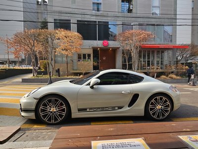 صورة مصغرة 20 لـ 2015 Porsche CAYMAN