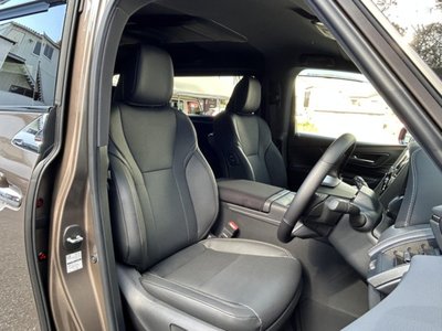 صورة 8 لـ 2025 Toyota ALPHARD