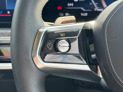 صورة مصغرة 19 لـ 2025 BMW I7