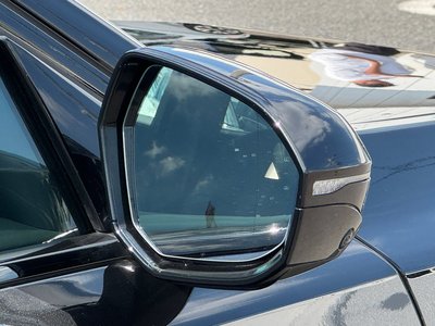 صورة مصغرة 73 لـ 2025 BMW I7