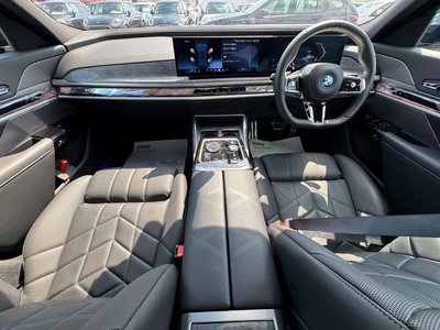 2025 BMW I7 照片 4