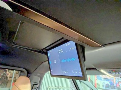 TOYOTA VELLFIRE - 5