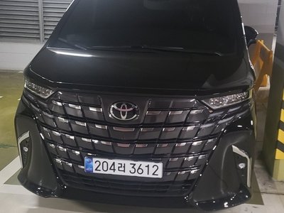 TOYOTA ALPHARD - 2