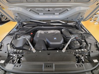 2024 BMW 5 SERIES photo 6